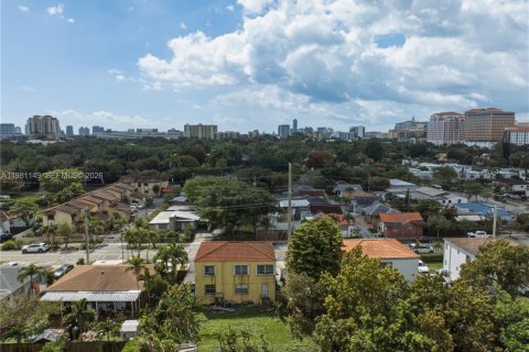 Купить коммерческую недвижимость в Майами, Флорида 187.29м2, № 2046505 - фото 5
