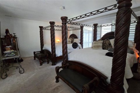 Adosado en venta en Palm Harbor, Florida, 4 dormitorios, 412.76 m2 № 1771033 - foto 30