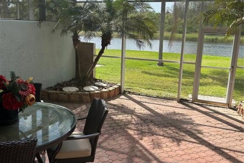 Adosado en venta en Palm Harbor, Florida, 4 dormitorios, 412.76 m2 № 1771033 - foto 15