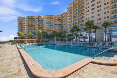 Condominio en venta en Clearwater, Florida, 3 habitaciones, 43.01 m2 № 2348006 - foto 22