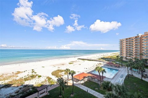 Condominio en venta en Clearwater, Florida, 3 habitaciones, 43.01 m2 № 2348006 - foto 13