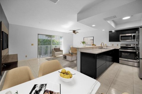 Townhouse in Dunedin, Florida 2 bedrooms, 117.06 sq.m. № 1644653 - photo 29