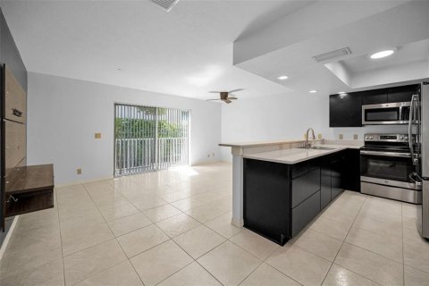 Townhouse in Dunedin, Florida 2 bedrooms, 117.06 sq.m. № 1644653 - photo 28
