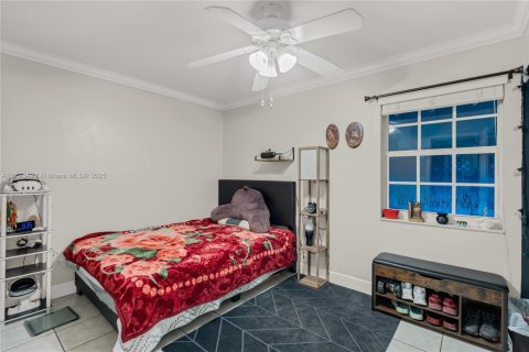 House in Homestead, Florida 4 bedrooms, 180.6 sq.m. № 1474395 - photo 17