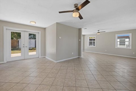 Casa en venta en North Port, Florida, 3 dormitorios, 108.14 m2 № 2197898 - foto 6