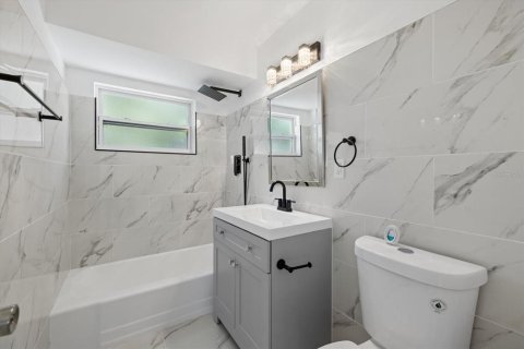 Casa en venta en North Port, Florida, 3 dormitorios, 108.14 m2 № 2197898 - foto 14