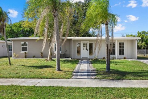 Casa en venta en North Port, Florida, 3 dormitorios, 108.14 m2 № 2197898 - foto 18