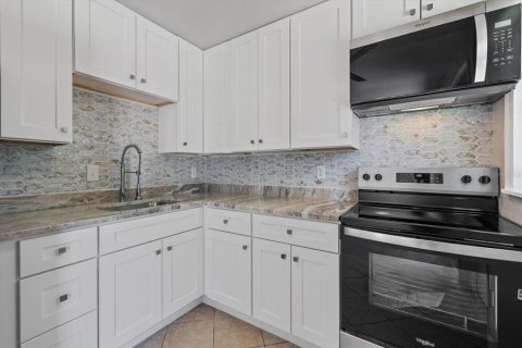 Casa en venta en North Port, Florida, 3 dormitorios, 108.14 m2 № 2197898 - foto 4