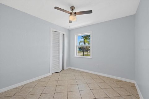 Casa en venta en North Port, Florida, 3 dormitorios, 108.14 m2 № 2197898 - foto 15