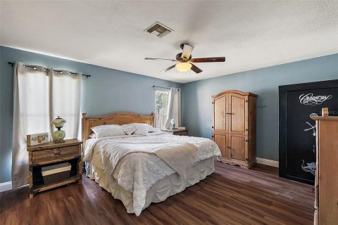 Casa en venta en Groveland, Florida, 3 dormitorios, 165.18 m2 № 1662841 - foto 15