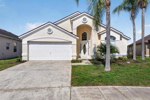 House in Davenport, Florida 4 bedrooms, 178.47 sq.m. № 2304694
