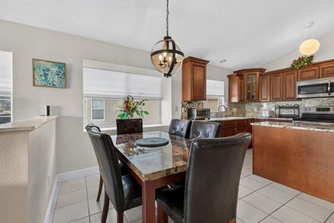 Villa ou maison à vendre à Davenport, Floride: 4 chambres, 178.47 m2 № 2304694 - photo 10