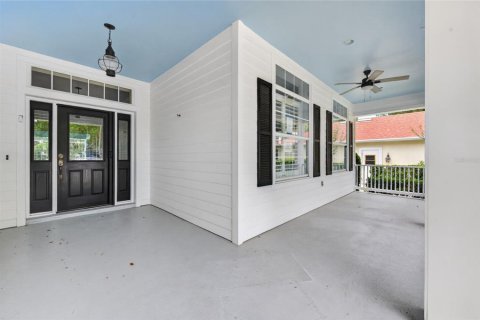 House in Palm Coast, Florida 3 bedrooms, 177.07 sq.m. № 2209541 - photo 26