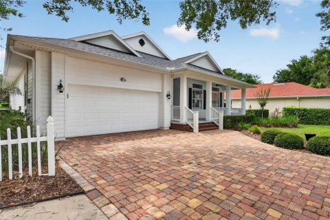 House in Palm Coast, Florida 3 bedrooms, 177.07 sq.m. № 2209541 - photo 2