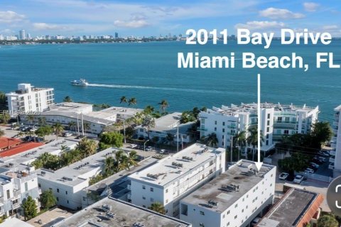 Copropriété à louer à Miami Beach, Floride: 1 chambre, 92.9 m2 № 2085919 - photo 7