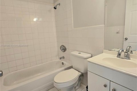 House in Homestead, Florida 3 bedrooms № 1714795 - photo 14