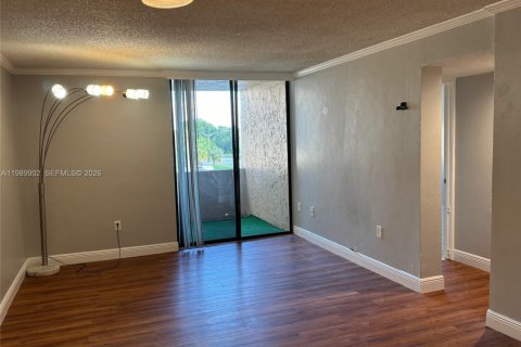 Copropriété à vendre à Miami, Floride: 2 chambres, 86.4 m2 № 2052012 - photo 3