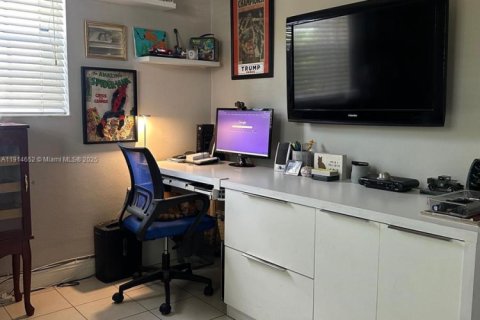 Купить виллу или дом в Хайалиа, Флорида 3 спальни, 149.2м2, № 1970146 - фото 10