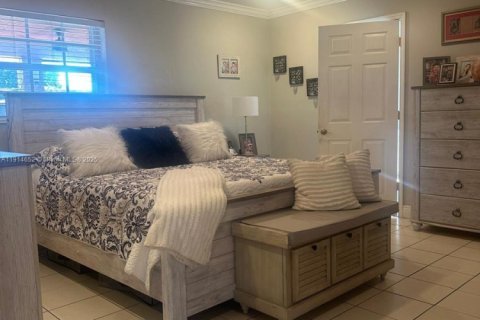 Купить виллу или дом в Хайалиа, Флорида 3 спальни, 149.2м2, № 1970146 - фото 14