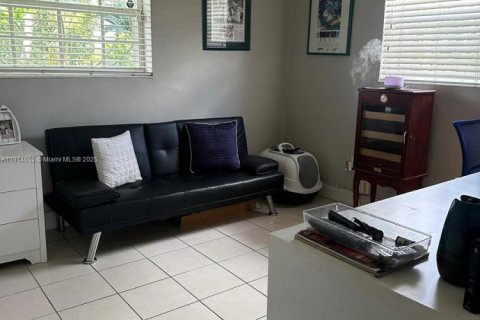 Купить виллу или дом в Хайалиа, Флорида 3 спальни, 149.2м2, № 1970146 - фото 9