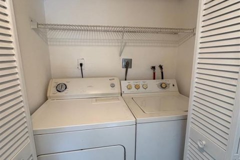 Apartamento en alquiler en Orlando, Florida, 3 dormitorios, 117.99 m2 № 1877411 - foto 10