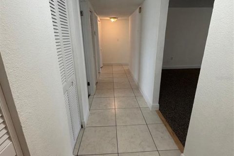 Apartamento en alquiler en Orlando, Florida, 3 dormitorios, 117.99 m2 № 1877411 - foto 2