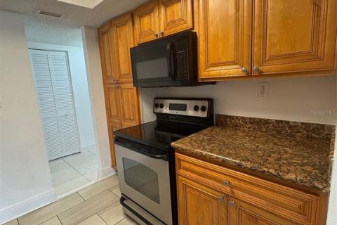 Apartamento en alquiler en Orlando, Florida, 3 dormitorios, 117.99 m2 № 1877411 - foto 5