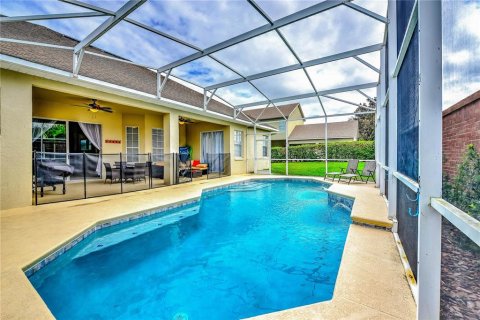 House in Kissimmee, Florida 5 bedrooms, 227.52 sq.m. № 1650131 - photo 28