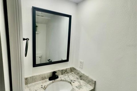 Townhouse in Kissimmee, Florida 3 bedrooms, 131.74 sq.m. № 1782212 - photo 15