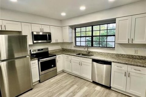 Townhouse in Kissimmee, Florida 3 bedrooms, 131.74 sq.m. № 1782212 - photo 7