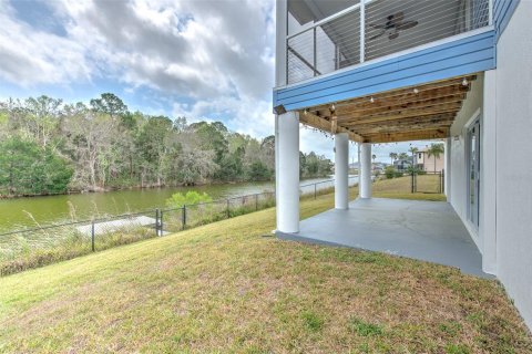 Casa en venta en Hernando Beach, Florida, 3 dormitorios, 185.62 m2 № 1899662 - foto 14