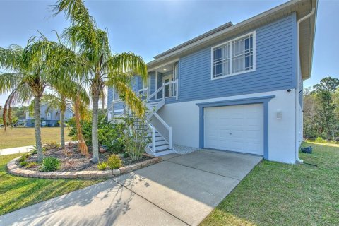 Casa en venta en Hernando Beach, Florida, 3 dormitorios, 185.62 m2 № 1899662 - foto 5