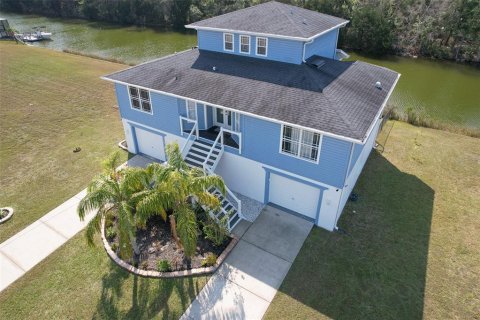 Casa en venta en Hernando Beach, Florida, 3 dormitorios, 185.62 m2 № 1899662 - foto 6