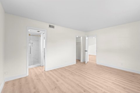 Copropriété à vendre à Lake Worth, Floride: 2 chambres, 83.05 m2 № 2250388 - photo 16
