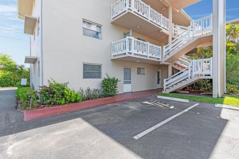 Copropriété à vendre à Lake Worth, Floride: 2 chambres, 83.05 m2 № 2250388 - photo 27