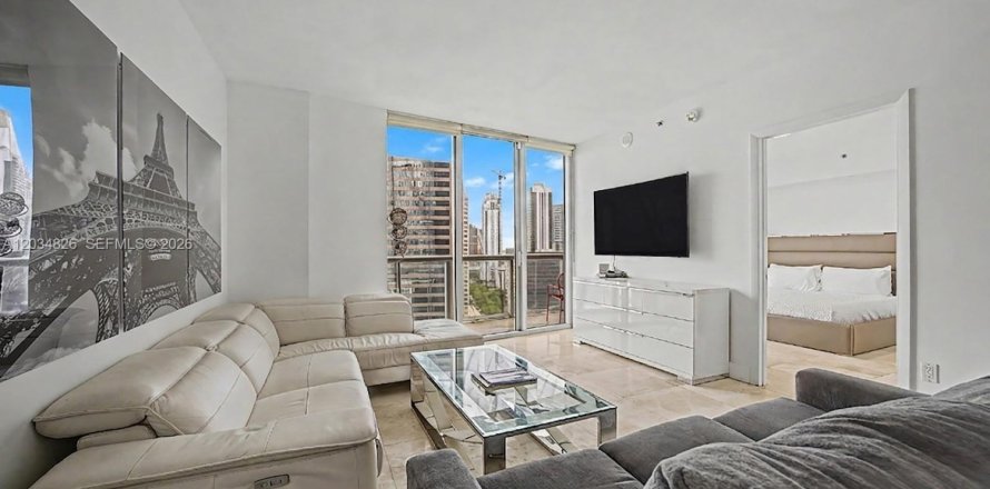 Condominio en Miami, Florida, 2 dormitorios  № 2085581