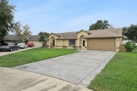 Villa ou maison à vendre à Ocoee, Floride: 3 chambres, 160.91 m2 № 2429194 - photo 5