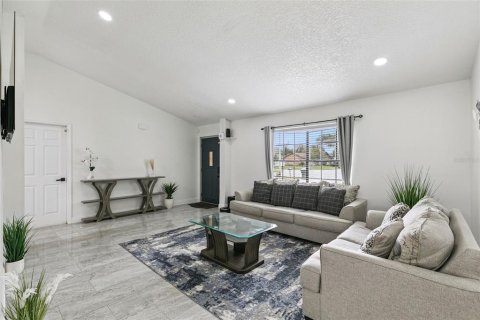 Villa ou maison à vendre à Ocoee, Floride: 3 chambres, 160.91 m2 № 2429194 - photo 8