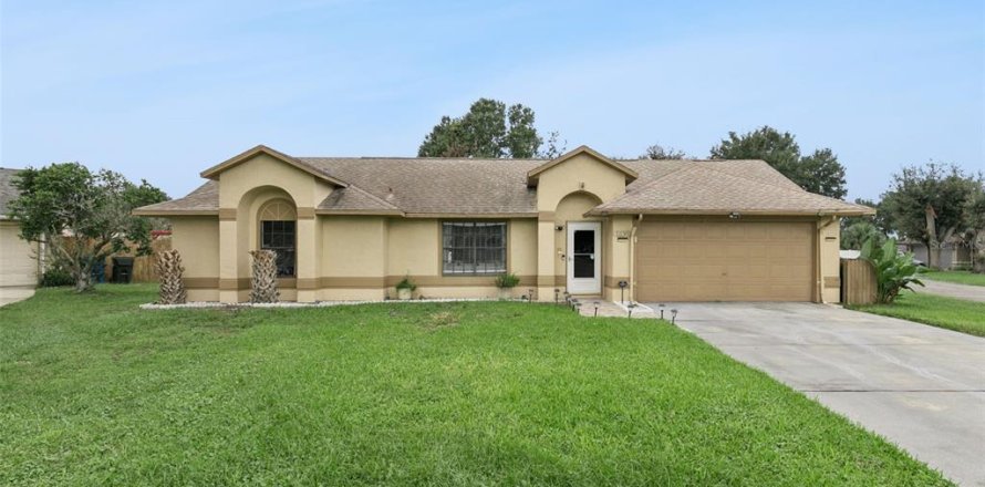 Villa ou maison à Ocoee, Floride 3 chambres, 160.91 m2 № 2429194