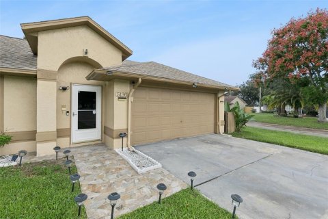 Villa ou maison à vendre à Ocoee, Floride: 3 chambres, 160.91 m2 № 2429194 - photo 4