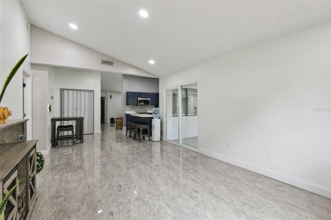 Villa ou maison à vendre à Ocoee, Floride: 3 chambres, 160.91 m2 № 2429194 - photo 11