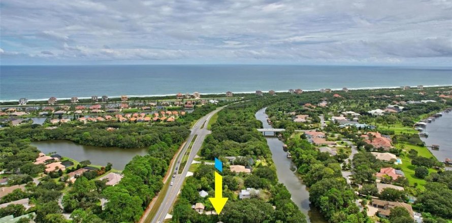 Villa ou maison à Palm Coast, Floride 5 chambres, 258.92 m2 № 2099734