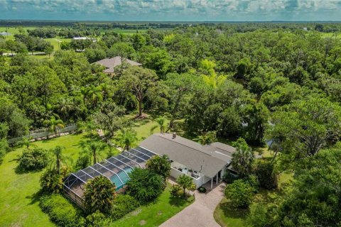 Casa en venta en Alva, Florida, 5 dormitorios, 326.27 m2 № 1795924 - foto 4