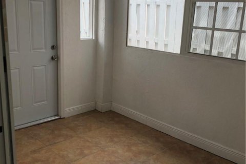 Villa ou maison à vendre à Weston, Floride: 3 chambres, 139.91 m2 № 2421151 - photo 18