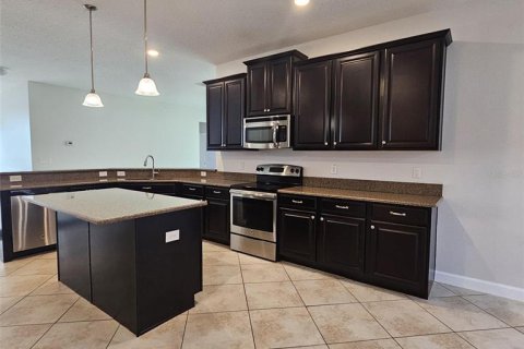 Casa en alquiler en Orlando, Florida, 4 dormitorios, 213.02 m2 № 2156625 - foto 10