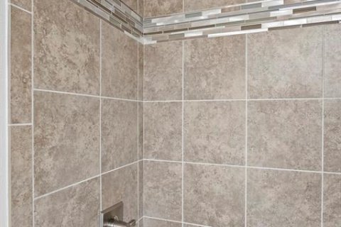 Adosado en venta en Tampa, Florida, 4 dormitorios, 262.36 m2 № 1557381 - foto 30