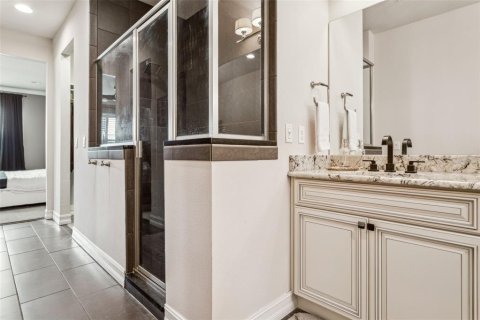 Adosado en venta en Tampa, Florida, 4 dormitorios, 262.36 m2 № 1557381 - foto 14