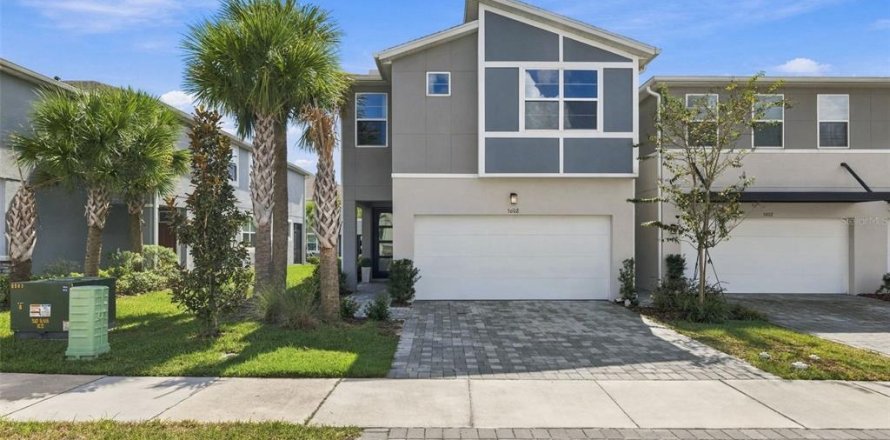 Touwnhouse à Wesley Chapel, Floride 4 chambres, 240.25 m2 № 2427393