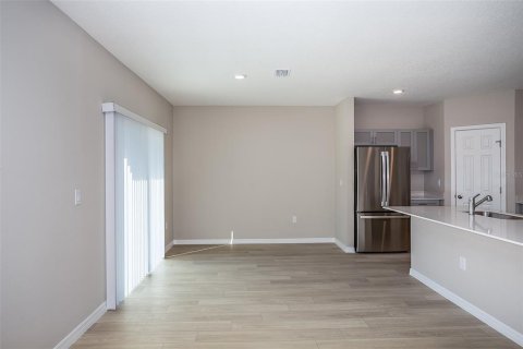 Casa en venta en Davenport, Florida, 4 dormitorios, 189.43 m2 № 1873187 - foto 6
