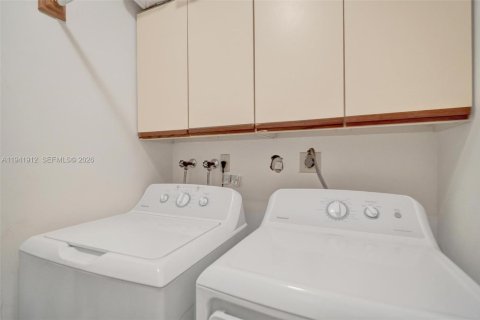 Copropriété à vendre à Coconut Creek, Floride: 2 chambres, 122.07 m2 № 1999399 - photo 16